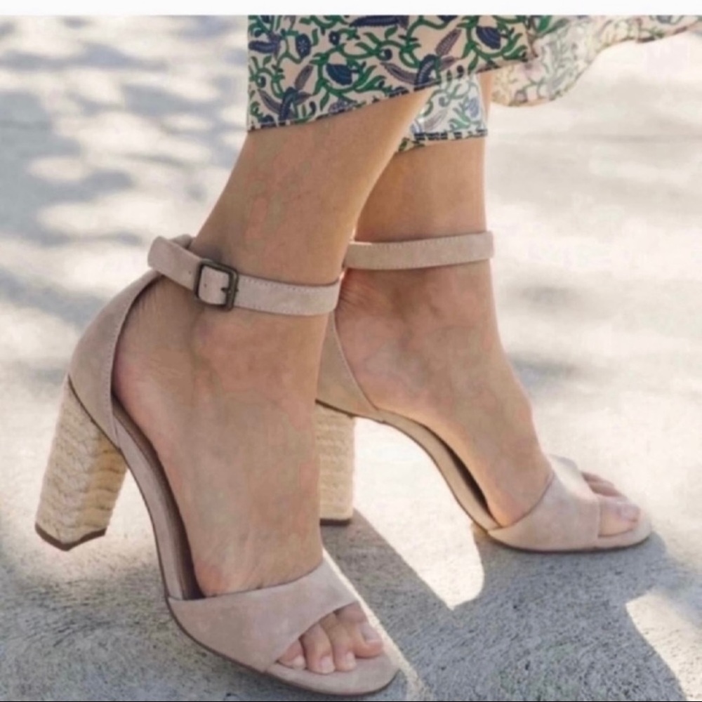 Soludos Beige Suede Ankle Strap Block Heel Sandals